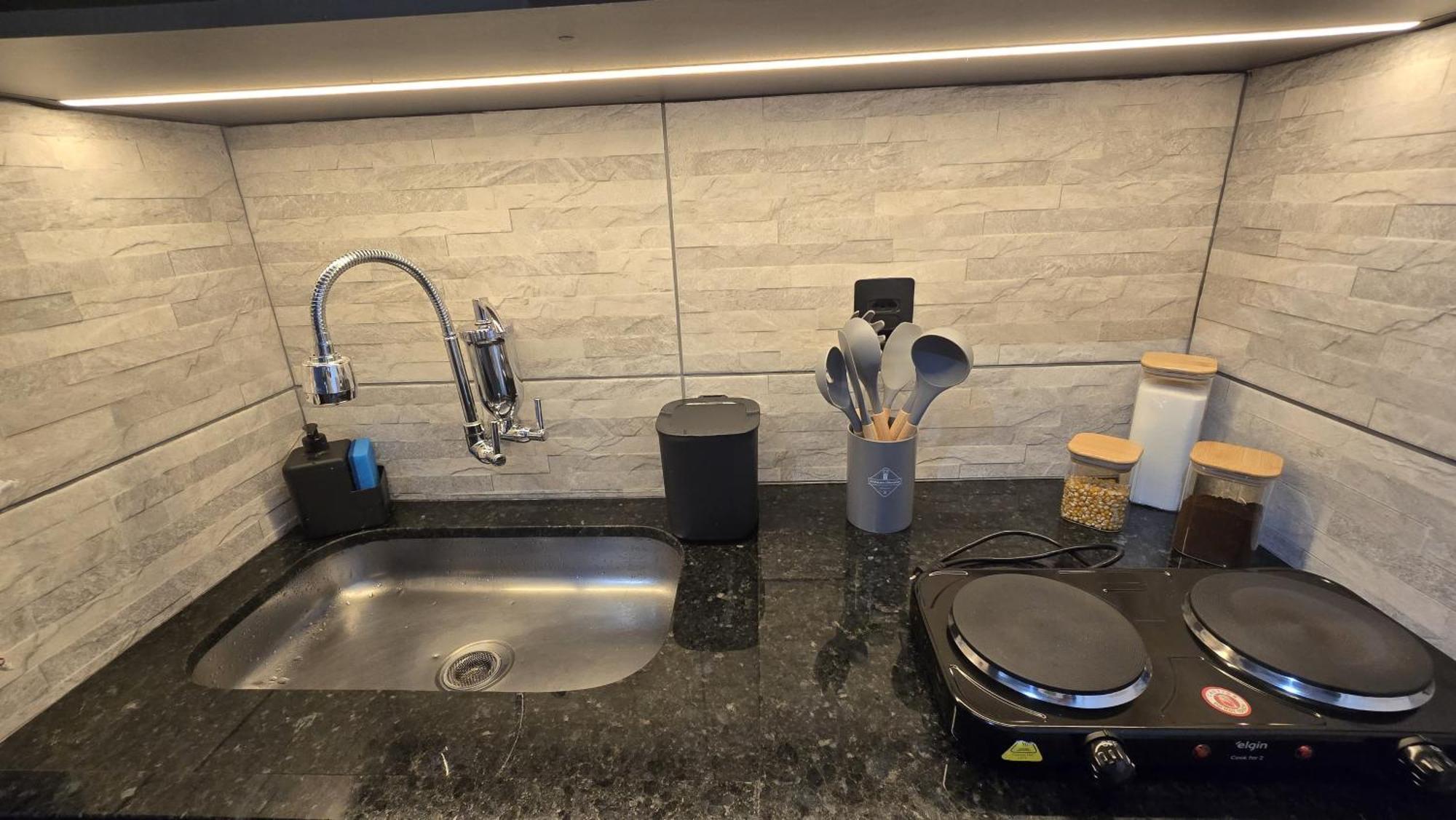 테레소폴리스 Loft Moderno E Aconchegante A Dois Passos Da Feirinha Do Alto! 아파트 외부 사진
